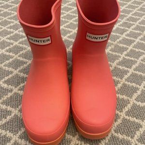 NEW Coral Pink Low Hunter Rain Boots - Never Worn Size 8